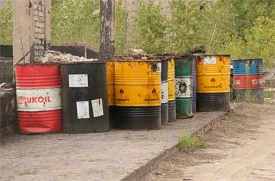 Нефтехимические отходы в Твери